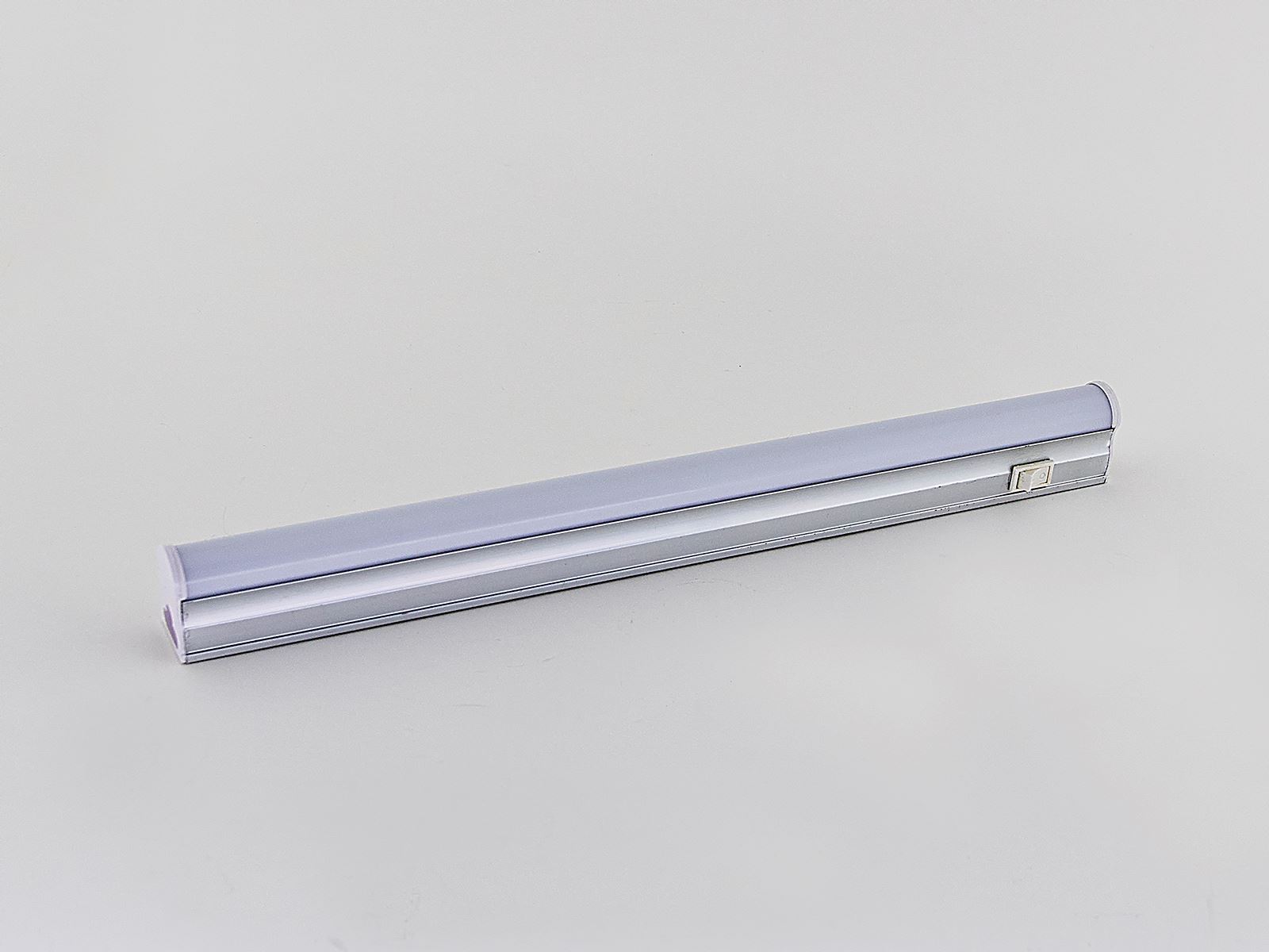 T5 Led Aluminyum Kasa 30Cm 5 Watt Açma Kapama Düğmeli